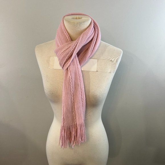 🌿4/$35🌿 NORTHERN REFLECTIONS‎ Pink Knit Scarf - Picture 2 of 4